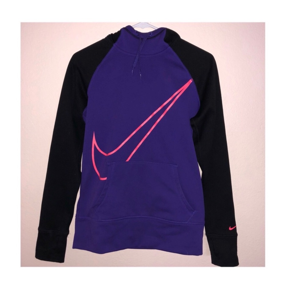 Nike Thermal Fit Hoodie (Purple&Black)